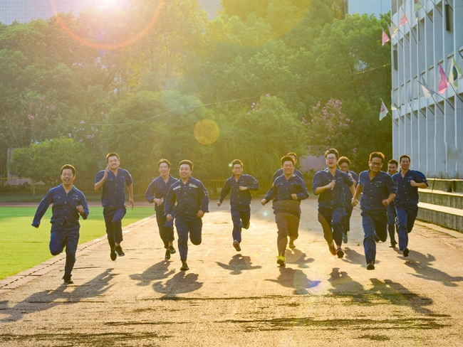 同心 同创 同进