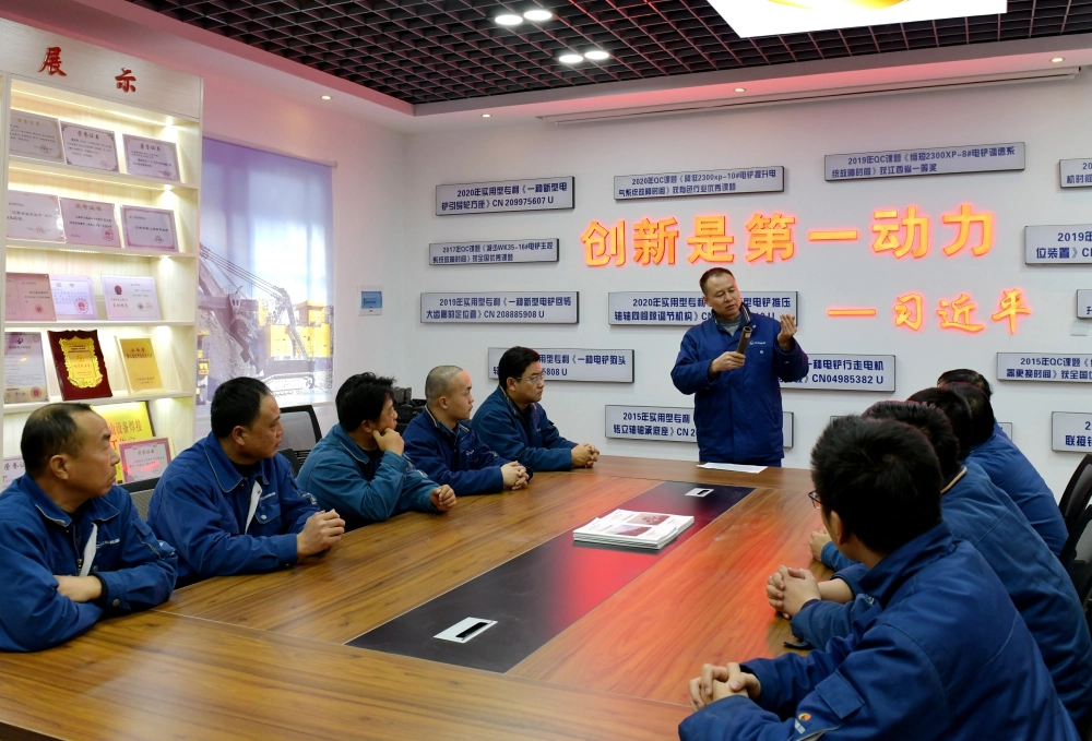 黄发现创新工作室入选全国总工会支持建设名单